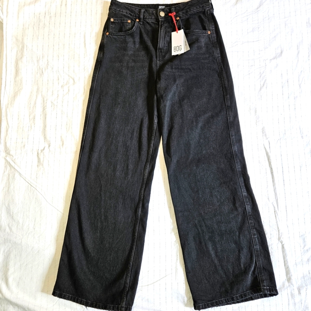 NWT BDG Puddle Super High Waist Wide Leg Jeans